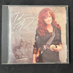 CD album "Nick of Time" by Bonnie Raitt,  1989
- USED